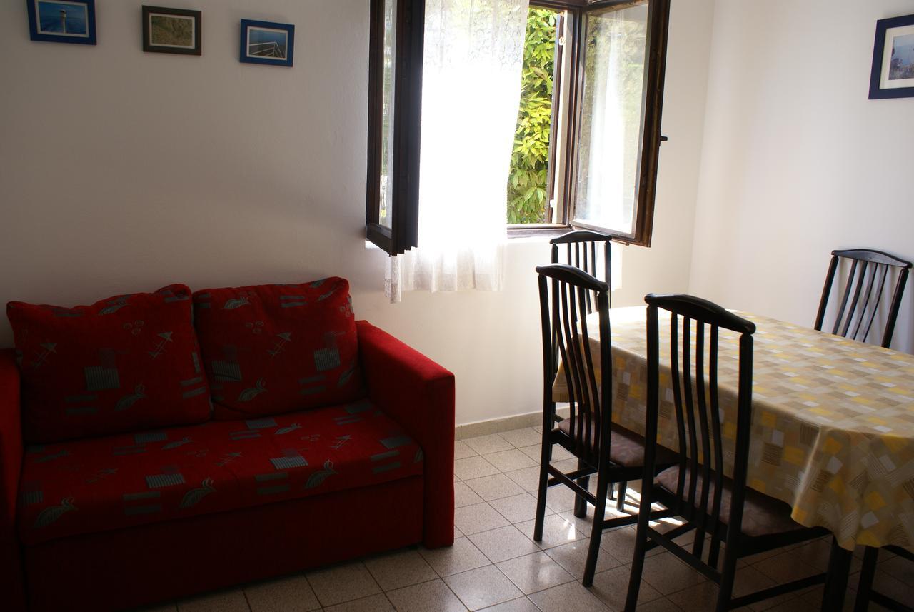 Apartment Ana M Krk Town Exterior foto